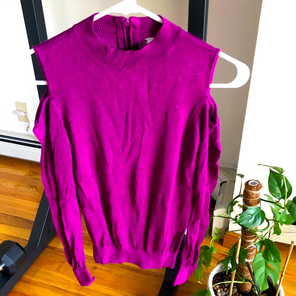 Marilyn Monroe magenta open shoulder sweater